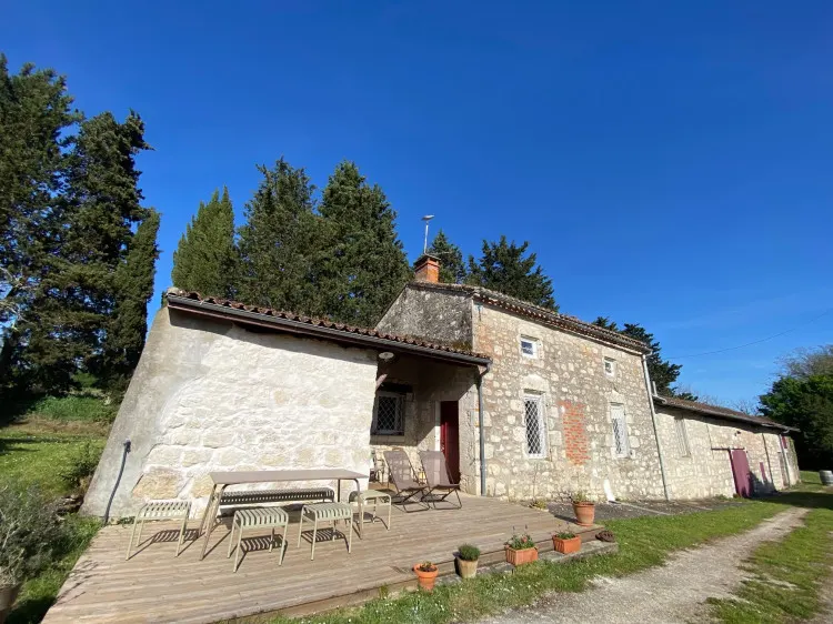 Gîte Chez Loulou, maison en pierre en Lot-et-Garonne