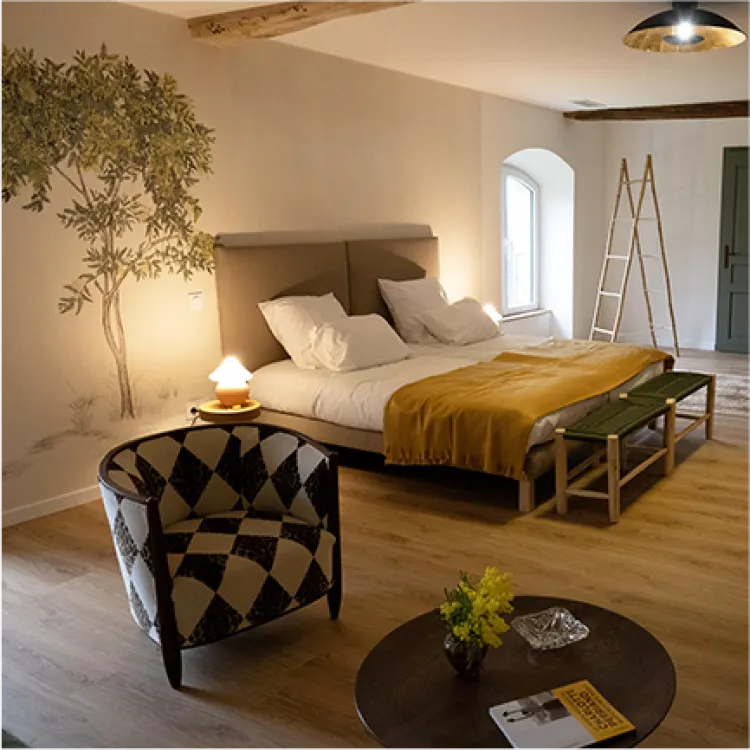 Acacia Suite, large bedroom with reading corner and countryside views